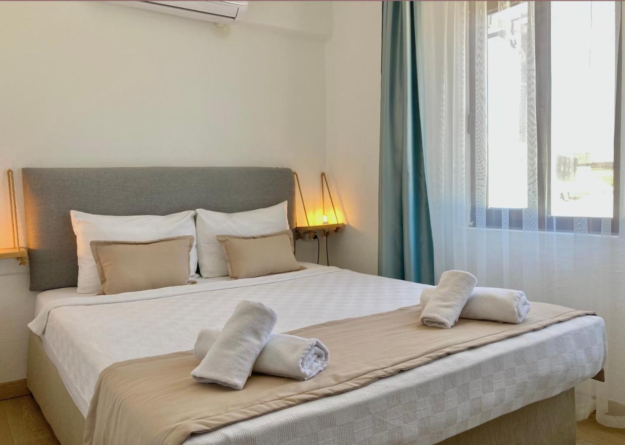 Amigo Apart Aparthotel Акиака Екстериор снимка