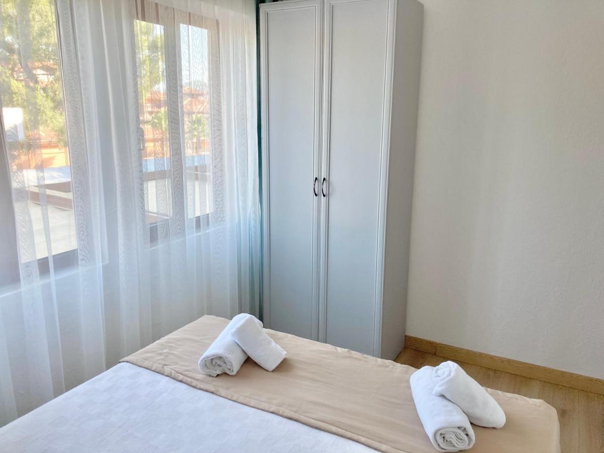 Amigo Apart Aparthotel Акиака Екстериор снимка